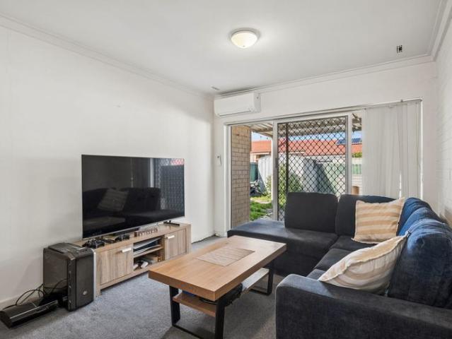 Apartment for rent in Queens Park, Western Australia
