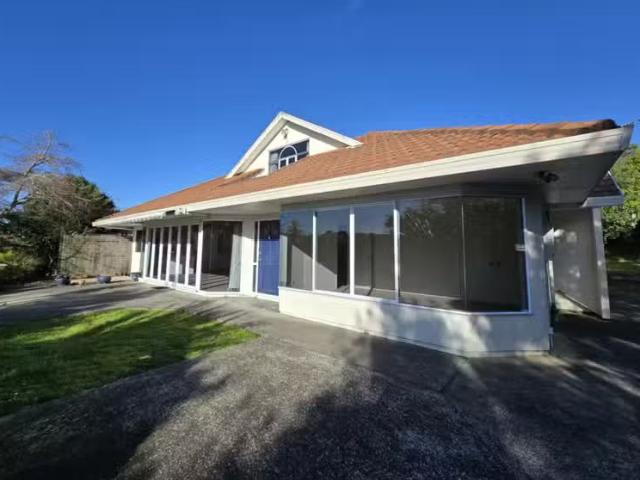 House for rent in Awhitu, Oroua County