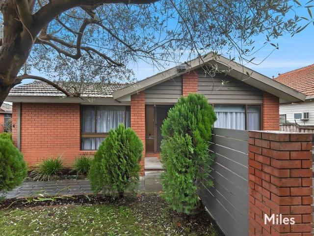 Apartment for sale in Ivanhoe, Melbourne