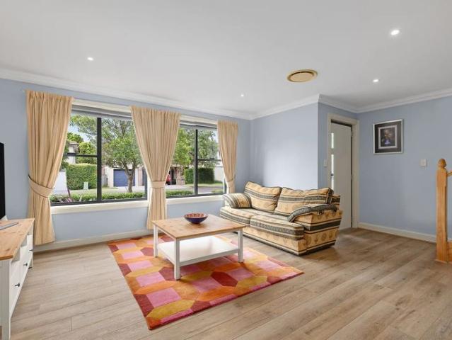 House for rent in Illoura, Sydney