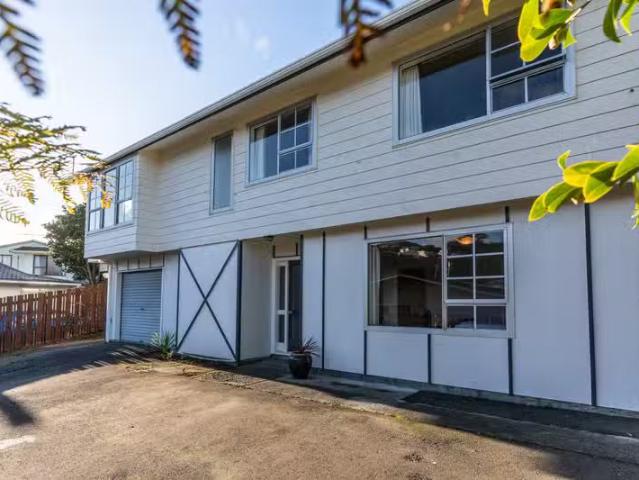 House for rent in Matata, Wellington