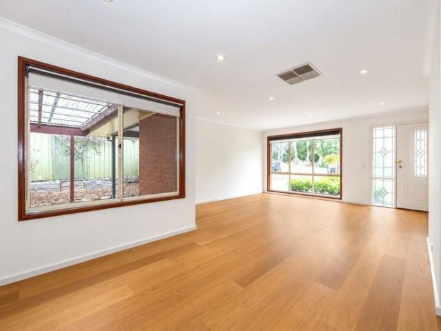 House for rent in Aberfoyle Park, Adelaide