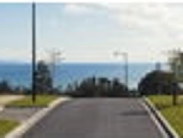 House for sale in Stillwater, Hibiscus and Bays