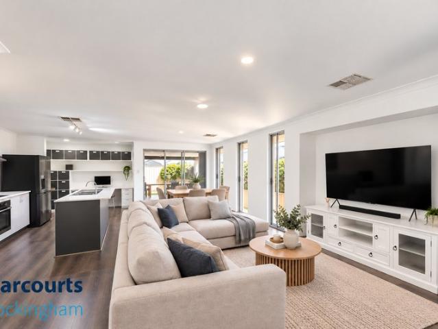 House for sale in Golden Bay, Western Australia