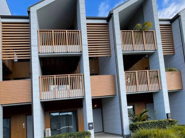 Townhouse for rent in Awhitu, Oroua County