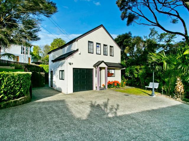 House for rent in Wairau Valley