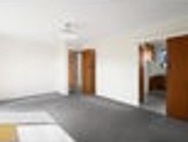 House for sale in Melville