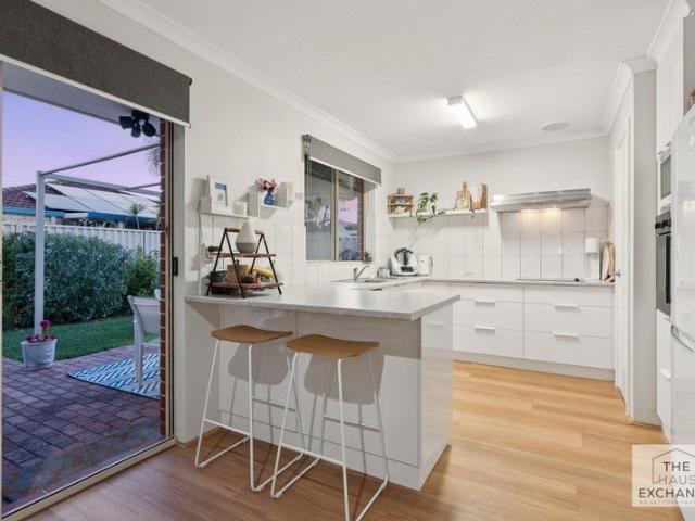 Villa for sale in Osborne Park, City of Stirling