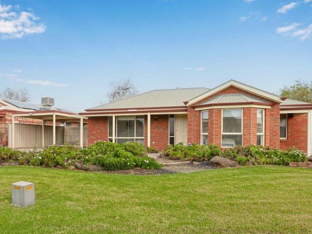 Townhouse for sale in Mildura, Victoria