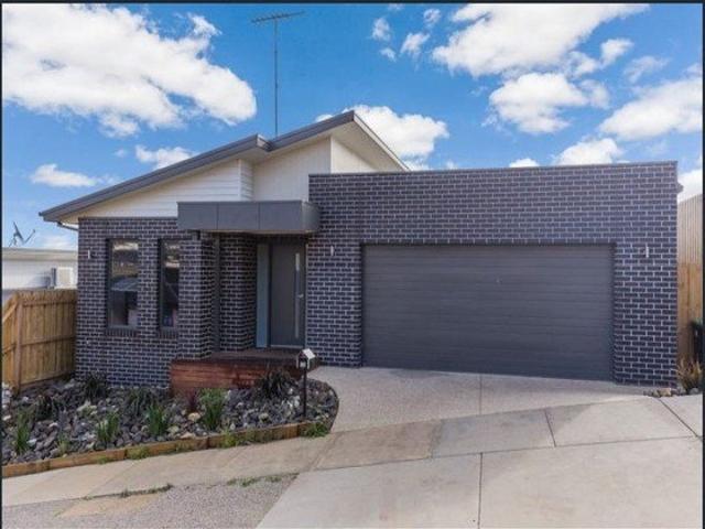 Townhouse for rent in Geelong, Victoria