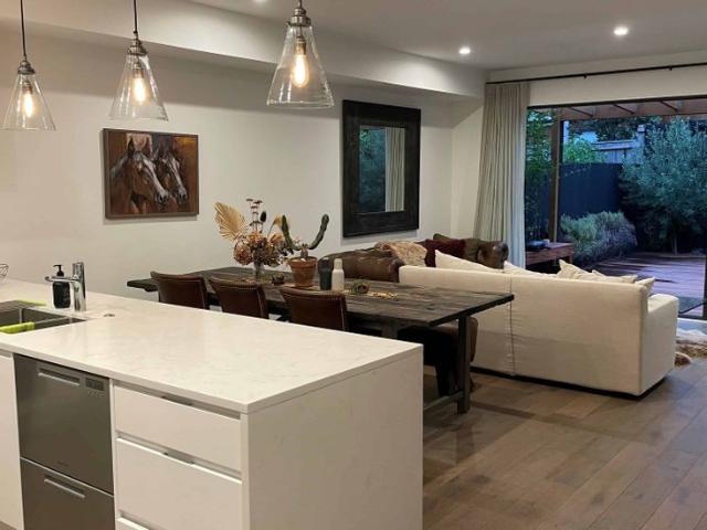 Townhouse for rent in Pine Harbour, Franklin