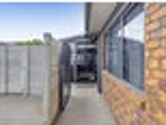 Apartment for sale in Stratford, Stratford District