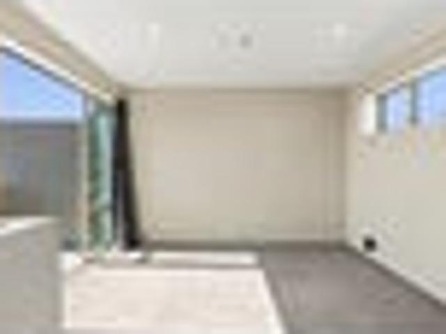 Apartment for sale in Sydenham, Linwood-Central-Heathcote Community