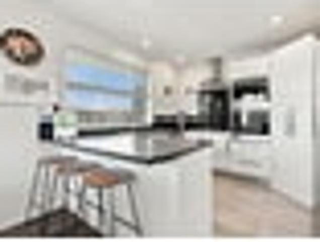 House for sale in Milford Estate, Papamoa