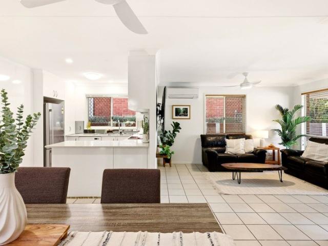 House for sale in Tingalpa, Greater Brisbane