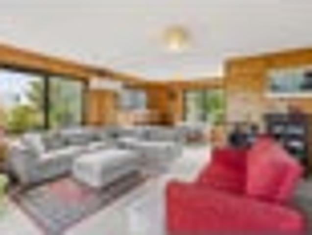 House for sale in Carters Beach, West Coast