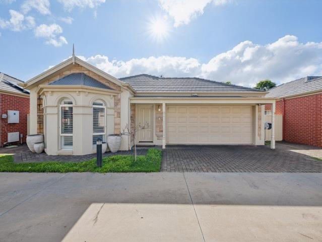 Townhouse for sale in Mildura, Victoria