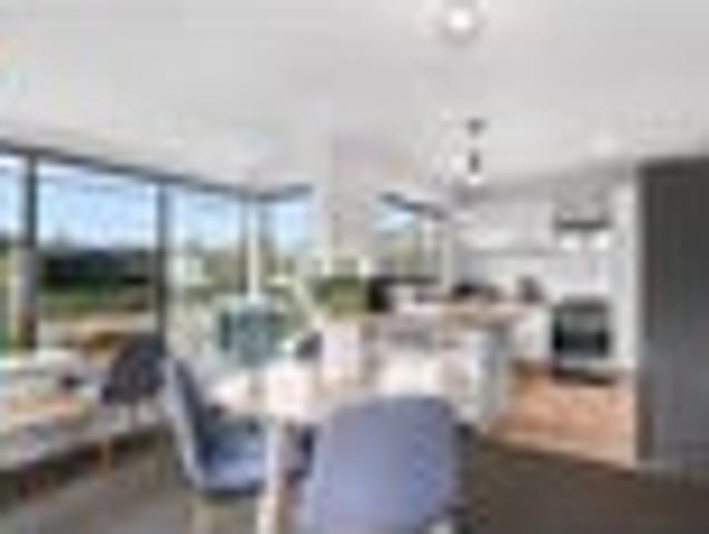 House for sale in Omokoroa, Bay Of Plenty