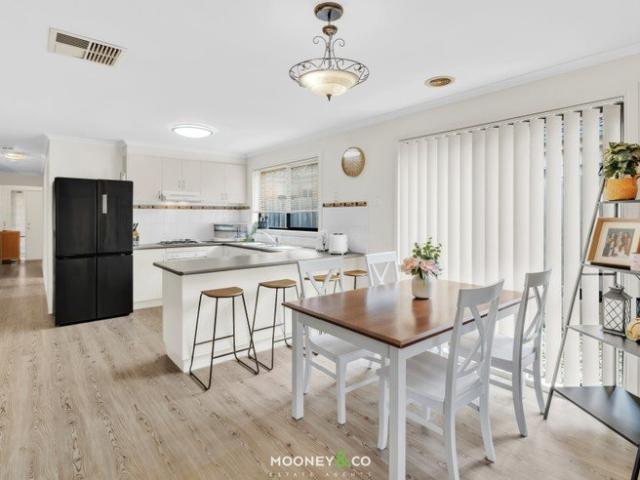 House for sale in Cranbourne West, Melbourne