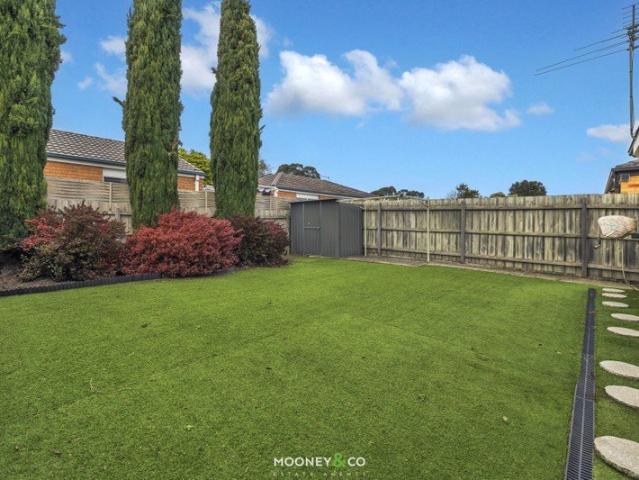 House for sale in Cranbourne West, Melbourne