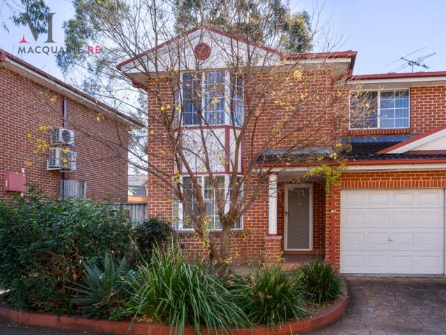 Townhouse for sale in Sydney, New South Wales