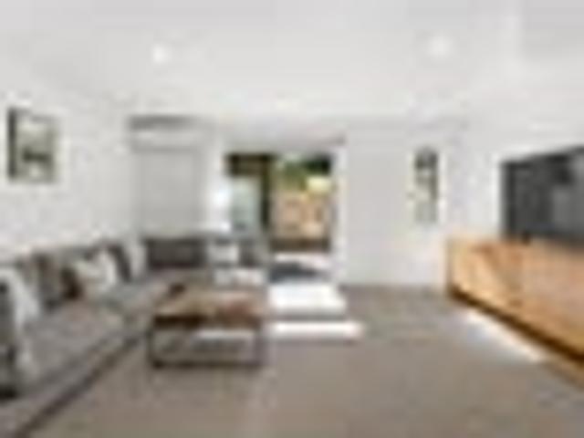 Townhouse for sale in Three Kings, Oroua County