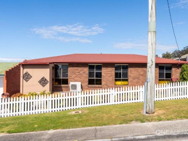 House for sale in Somerset, Waratah-Wynyard