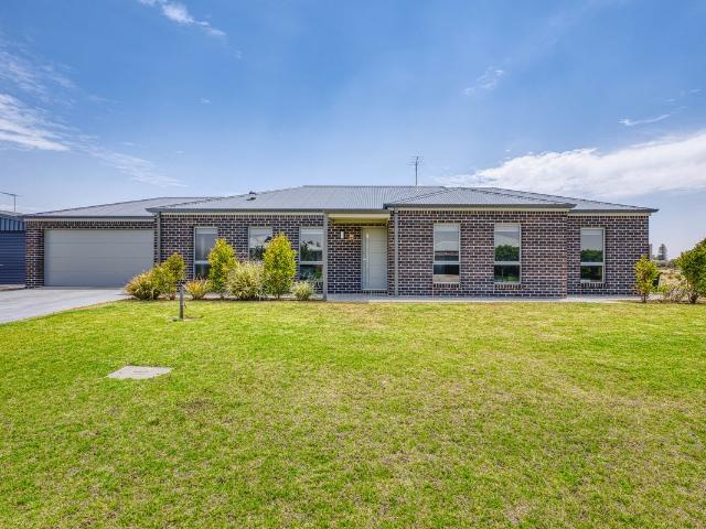 House for sale in Red Cliffs, Victoria