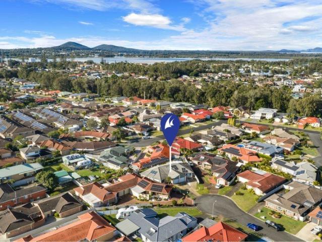 Villa for sale in Tuncurry, New South Wales