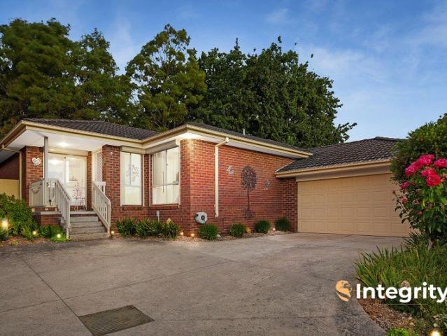 Townhouse for sale in Camerons Creek, Victoria