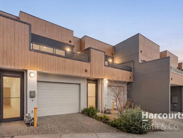 Townhouse for sale in Camerons Creek, Victoria