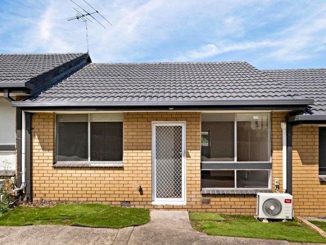 Apartment for sale in Ruthven, Melbourne