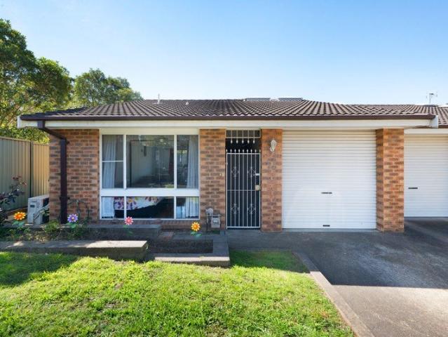 Villa for sale in Sydney, New South Wales