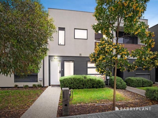 House for sale in Aurora Estate, Melbourne