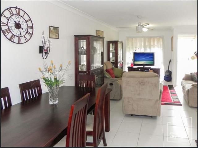 Apartment for rent in Kings Creek, Queensland