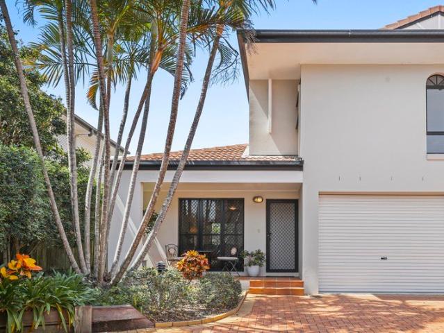 Townhouse for sale in Toombul, Queensland