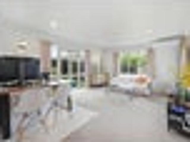 House for sale in Botany, Howick