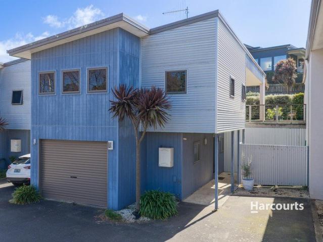 Townhouse for sale in Penguin, Tasmania