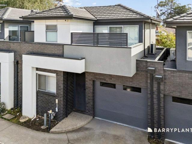 Townhouse for sale in Camerons Creek, Victoria