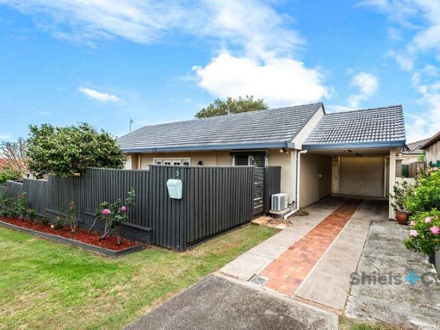 House for sale in Speers Point, Newcastle-Maitland