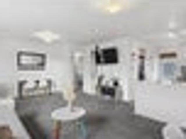 Townhouse for sale in Otakou