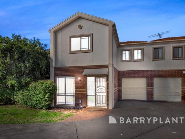 Townhouse for sale in Camerons Creek, Victoria