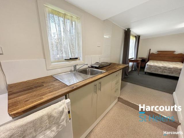 Granny Flat for rent in St Helens, Break O'Day