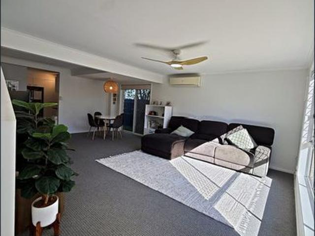 Townhouse for rent in Fernbrook, Queensland