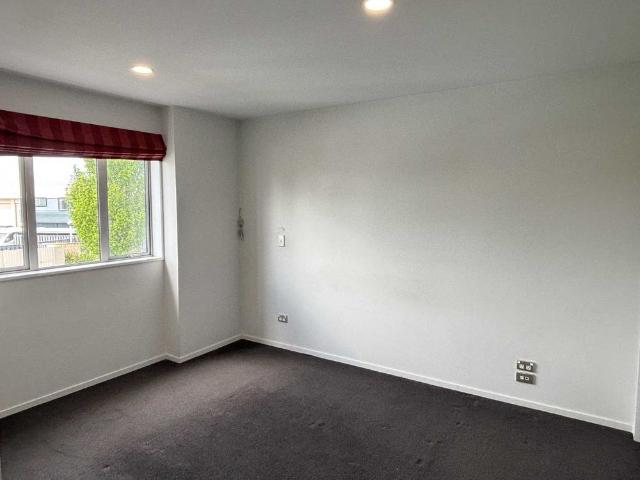 Townhouse for rent in Wigram, Christchurch
