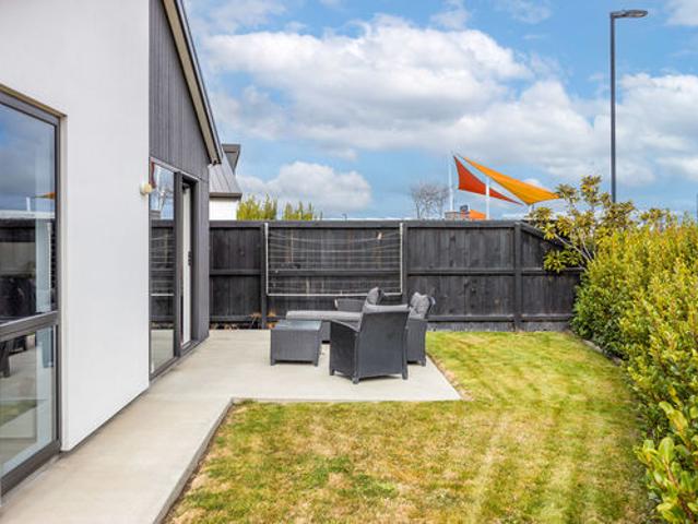 Property for sale in Canterbury