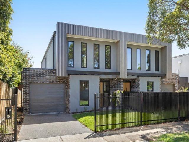 Townhouse for sale in Camerons Creek, Victoria
