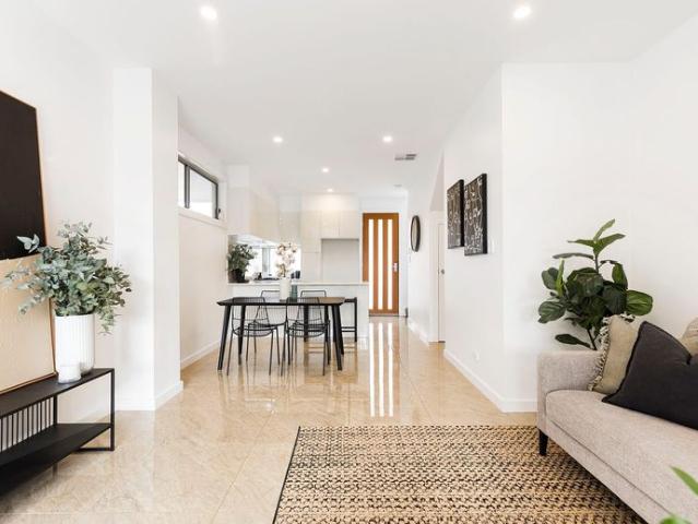 Townhouse for rent in Horseshoe Creek, South Australia