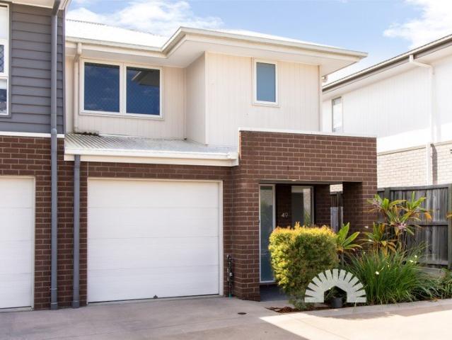 Townhouse for sale in Toombul, Queensland
