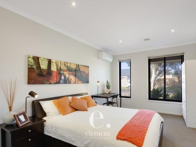 Granny Flat for rent in Torquay, Victoria